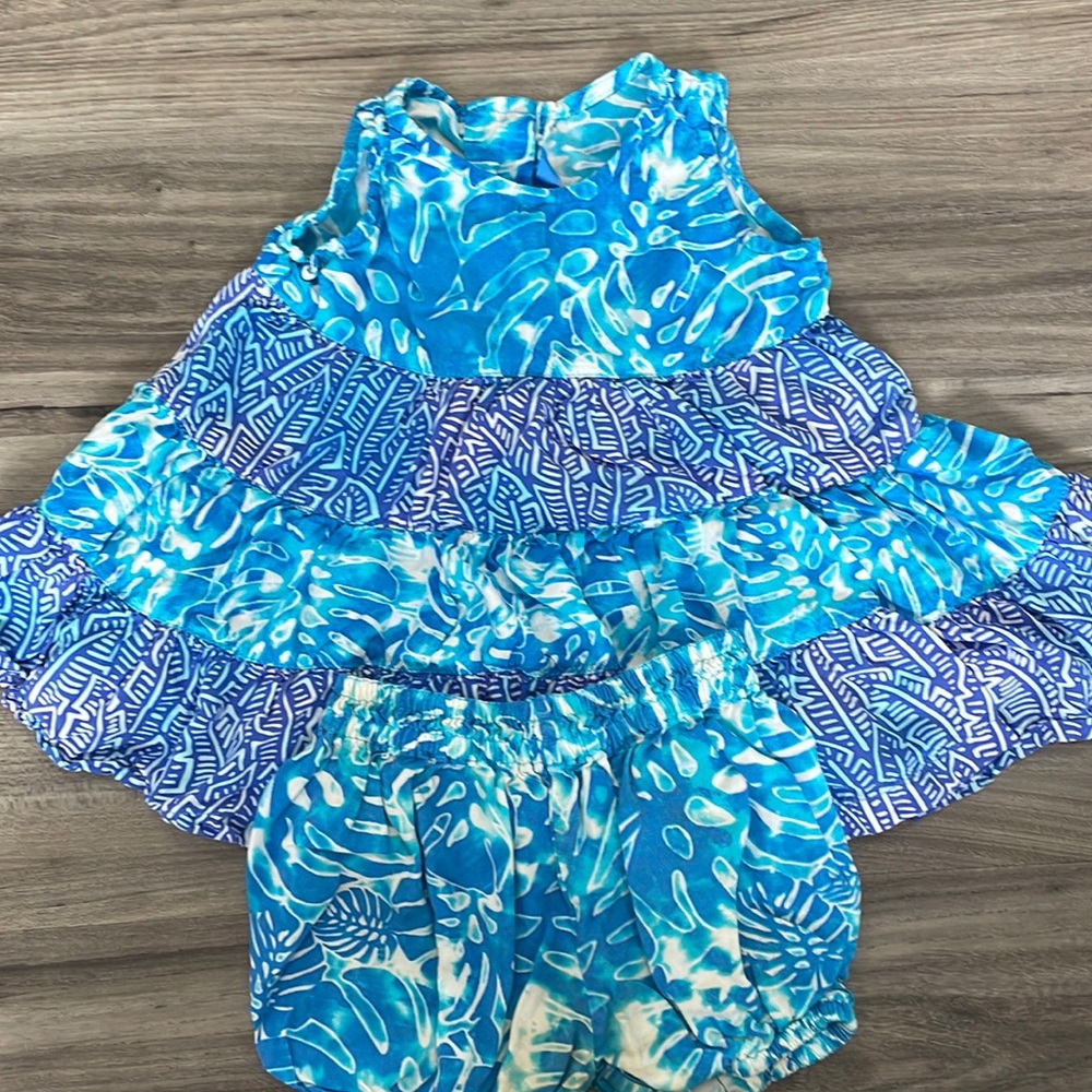 Girls Hawaiian outfit
